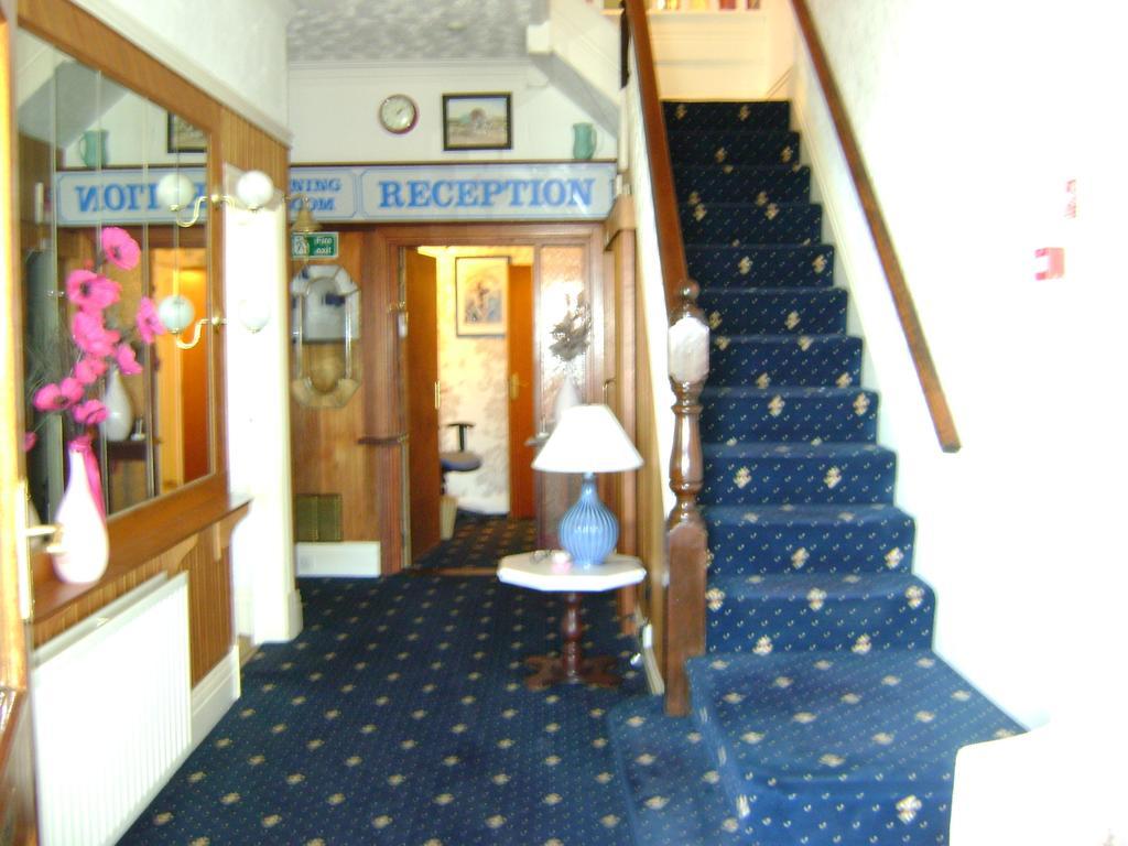 Athenry Guest House Blackpool Bilik gambar